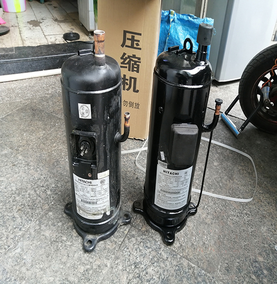 伽师中央空调压缩机的更换维修